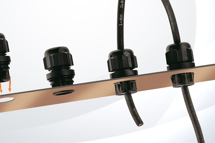 2023_04_Plica_Click-Tec_Beitragsbild Vor weißem Hintergrund mit Halbkreiselementen sind Verbindungselemente des Plica Click Systems zu sehen und wie die einzelnen Komponenten miteinander verbunden werden können.