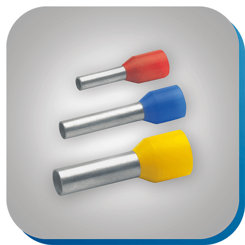 Sortierte Aderendhülsen für sichere elektrische Anschlüsse in der Verbindungstechnik.