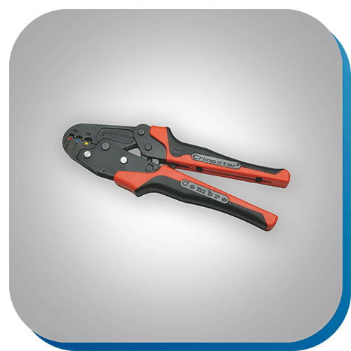 Presszange für isolierte Kabelschuhe in der Verbindungstechnik.