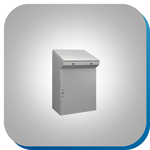 Kompaktes Pultsystem für die Frontbedienung von Schaltschränken in industriellen Anwendungen.