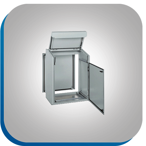 Pultsystem zur ergonomischen Bedienung von Schaltschränken, mit stabilem Gehäuse und übersichtlicher Anordnung.