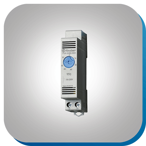 Thermostat, das als Zubehör für Schaltschränke dient.