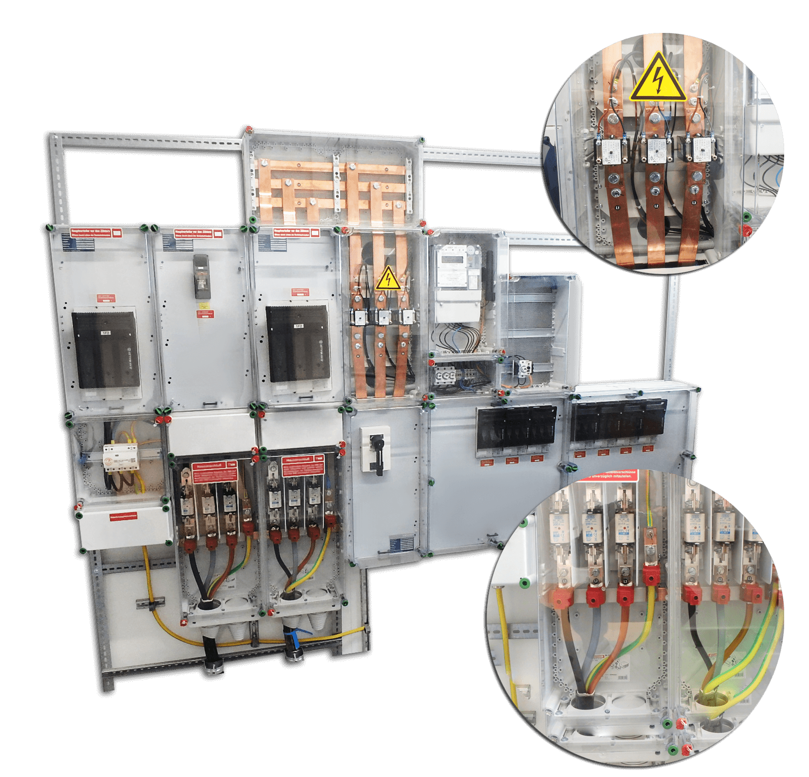 Eine große Schaltanlage des modulare Isolierstoffgehäuse System ICS65, welches aus mehreren bestückten und miteinander verbundenen Gehäusen besteht.