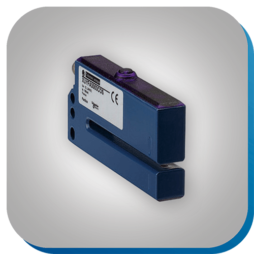 Ein optoelektronischer Sensor mit Gabel-Lichtschranke der Anwendung in der Automatisierungstechnik findet.