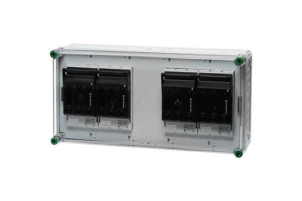 Verteilergehäuse mit Lasttrennschalter auf Sammelschienen des ICS65 Systems